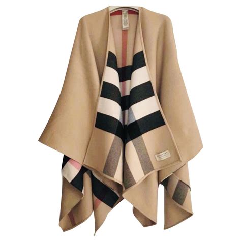 poncho burberry pas cher|how to wear burberry poncho.